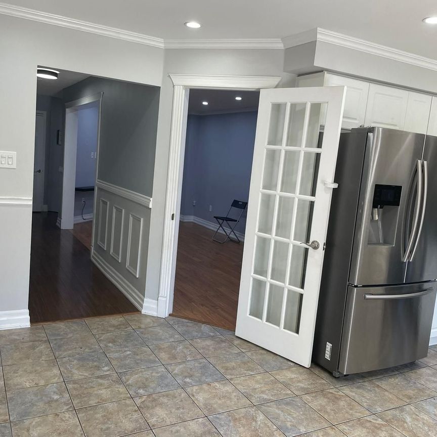 For Lease - 118 Tiller Trail, Brampton, Ontario - Photo 1