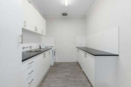 BEACH SIDE UNIT! - Photo 5