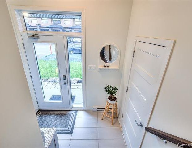 À louer / Maison à étages - Photo 1