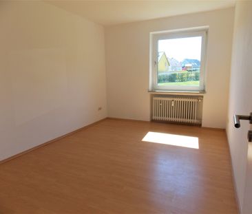 4 ½ Zimmer-Wohnung mit zwei Balkonen und Fernblick bis zum Kemnader... - Photo 5