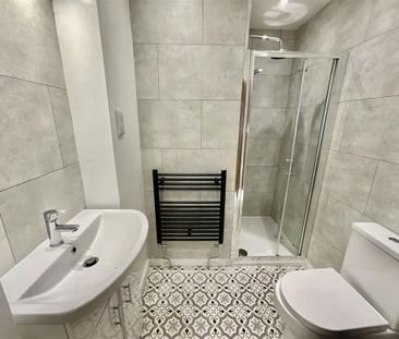 2 bedroom property to rent - Photo 1