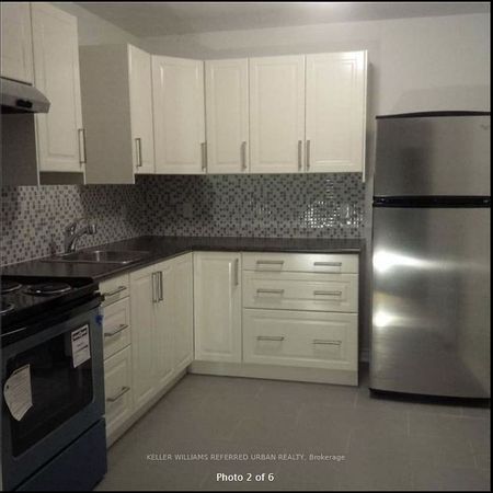 For Lease - 2017 Avenue Road Unit# Unit 2, Toronto, Ontario - Photo 4