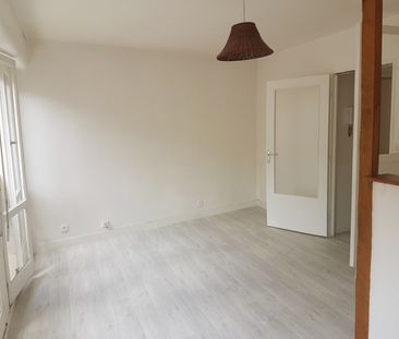 Location Appartement 1 Pièce 24 m² - Photo 4