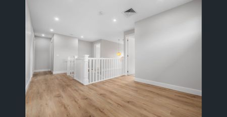 Delightful Dual-Occupancy Home in Dural - Photo 3