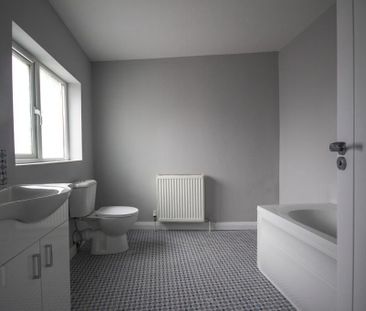 STUDENT ROOMS TO RENT, 17 Harvey Street, Cityside, Derry/Londonderr... - Photo 6
