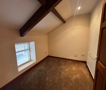 Long Row, Llanelli, Carmarthenshire, SA15 3AX - Photo 4