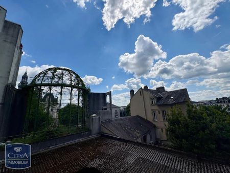 Appartement à louer 4 pièces 75.2m² - Photo 2