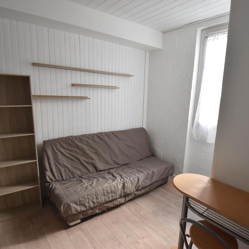 Location Appartement 1 pièce 12m² AGEN 47000 - Photo 1