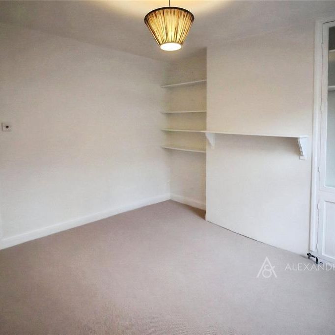 2 bedroom house to rent - Photo 1