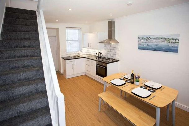 Gyllyng Street, Falmouth, TR11 - Photo 1