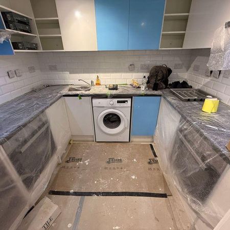 6 bedroom semi-detached house to rent - Photo 3