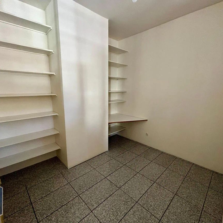 Appartement à louer 6 pièces 149.84m² - Photo 1