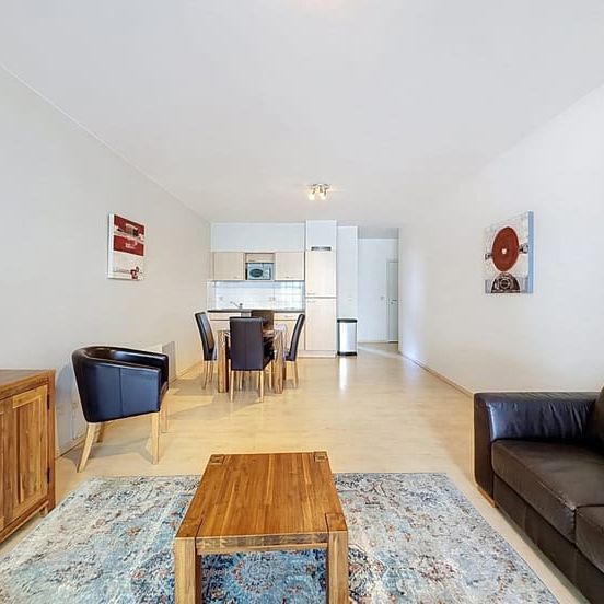 Appartement te huur - Photo 1