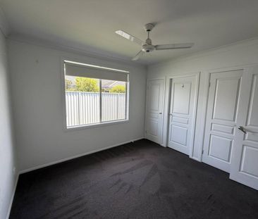 Modern 3-Bedroom Unit in Sought-After Junction Hill - Photo 3