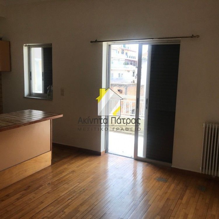 Studio/Γκαρσονιέρα για ενοικίαση Τριών Ναυάρχων - Άγιος Ανδρέας (Πάτρα) - Photo 1
