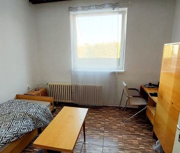 Pronájem bytu 2+kk 39 m² - Fotografie 1