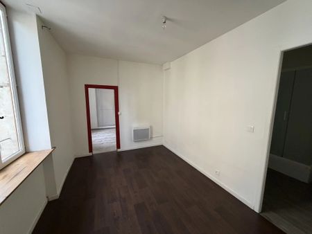 Location Appartement 2 pièces 34 m2 à Lodève - Photo 2