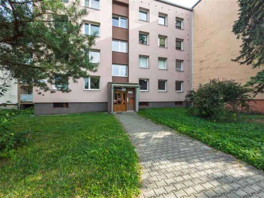 Pronájem bytu 1+1, Nový Jičín, ul.Bezručova. - Фото 1
