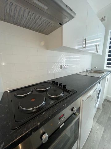 Studio to rent - Photo 3