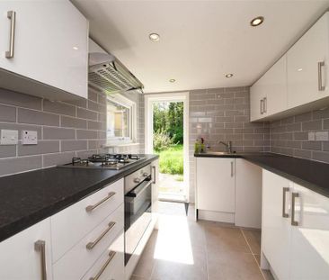 2 bedroom property to rent - Photo 6