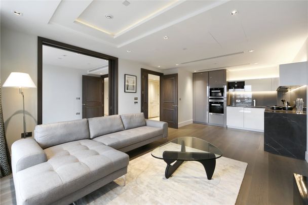Lord Kensington House, Kensington, W14 - Photo 1