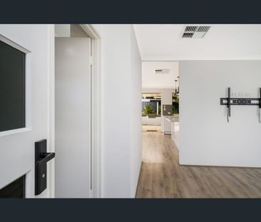 5 Wakatipu Way, Joondalup, WA 6027 - Photo 4