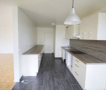 Location Appartement 4 pièces 92m² - Photo 6