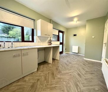 67 Ardmillan Crescent, Newtownards, BT23 4PN - Photo 5