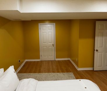 For Lease - 136 Manse Road Unit# Bsmt, Toronto, Ontario - Photo 3
