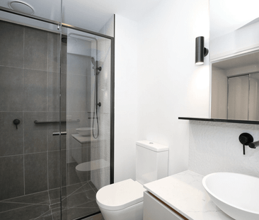 Convenient Apartment Living - Photo 3