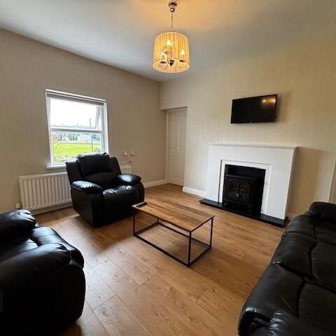 30 Cullion Road, Mayobridge, Newry, BT34 2HU - Photo 1