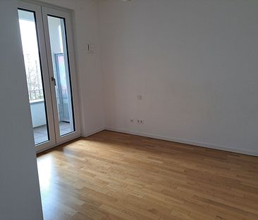 wunderschöne zwei Zimmerwohnung mit Balkon im beliebten Bezirk Köpenick - Photo 4