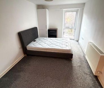 2 bedroom apartment to rent - Photo 3