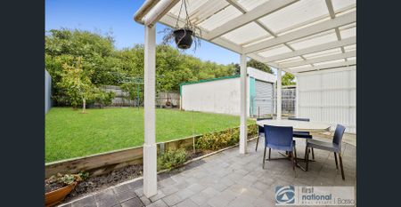 Coastal Beach Family Home in the Heart of Rosebud - Photo 2
