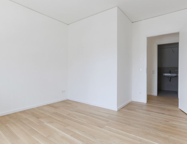 Moderne Erdgeschosswohnung mit schöner Terrasse im Havelquartier Potsdam - Photo 1