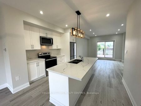For Lease - 454 Veterans Drive, Barrie, Ontario - Photo 3