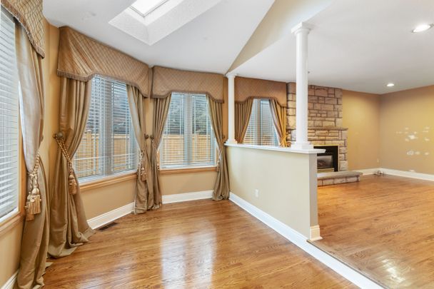 For Lease - 154 Flushing Avenue, Vaughan, Ontario - Photo 1