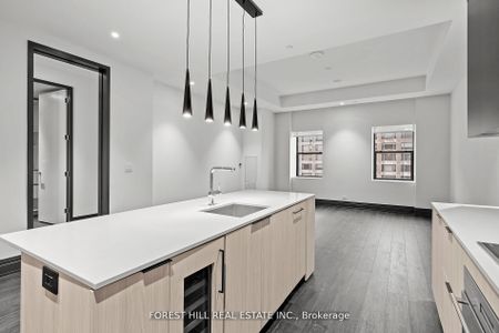 For Lease - 2 Avenue Road Unit# 1402, Toronto, Ontario - Photo 3