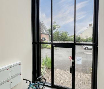 10 Old Church Square, Dundonald, Belfast, BT16 2FD - Photo 3