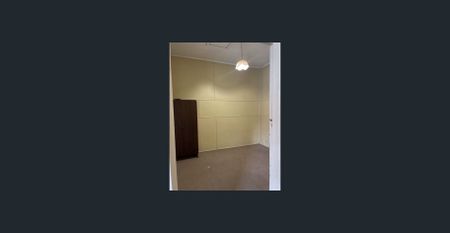 Walking Distance to Stones Corner - Photo 4