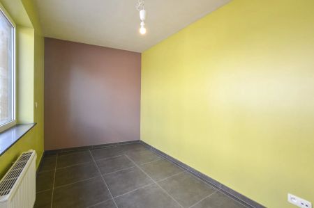 Gelijkvloers appartement met 1 slaapkamer in het hartje van Oudenburg - Foto 2