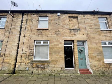 2 bedroom terraced house to rent - Photo 3
