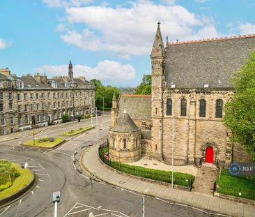 3 bedroom flat to rent - Photo 3