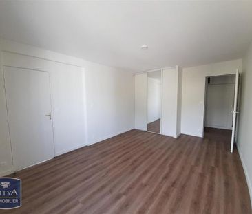 Location Appartement 3 pièces 74m² POITIERS 86000 - Photo 5