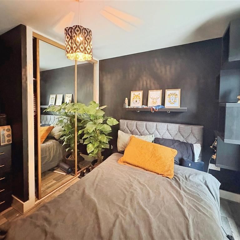 Ferry Court, CARDIFF - Photo 1