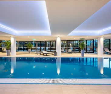 Modern One-Bedroom Apartment with Secure Car Space in WOVA! - Photo 6