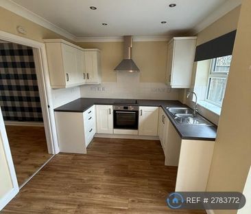 2 bedroom terraced house to rent - Photo 3