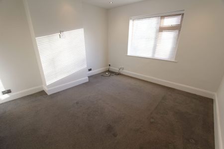 Townhead Road, Sheffield, S17 - Photo 2