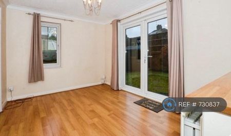 1 bedroom semi-detached house to rent - Photo 3