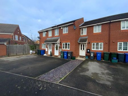 2 bedroom terraced house to rent - Photo 2